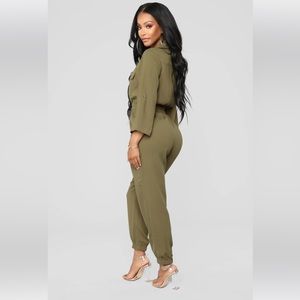 Fashion nova jumpsuit